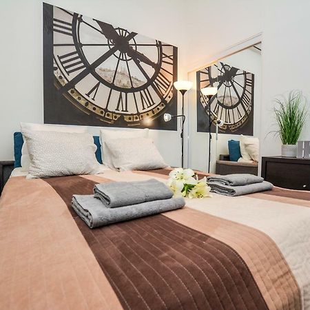 Timeless Apartment With Free Private Parking Budapest Exterior foto