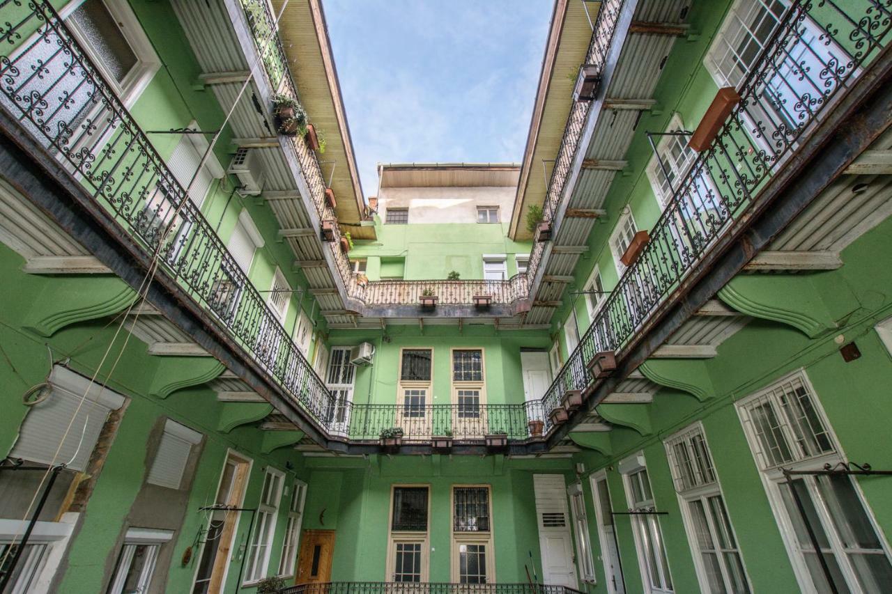 Timeless Apartment With Free Private Parking Budapest Exterior foto